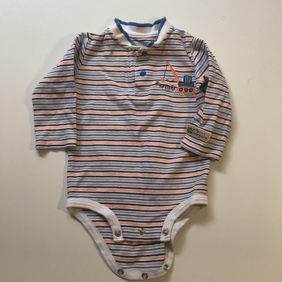 2/$18 (Get 5!) Long Sleeved Assorted Onesie Bundle Size 3-6M - Picture 2 of 7